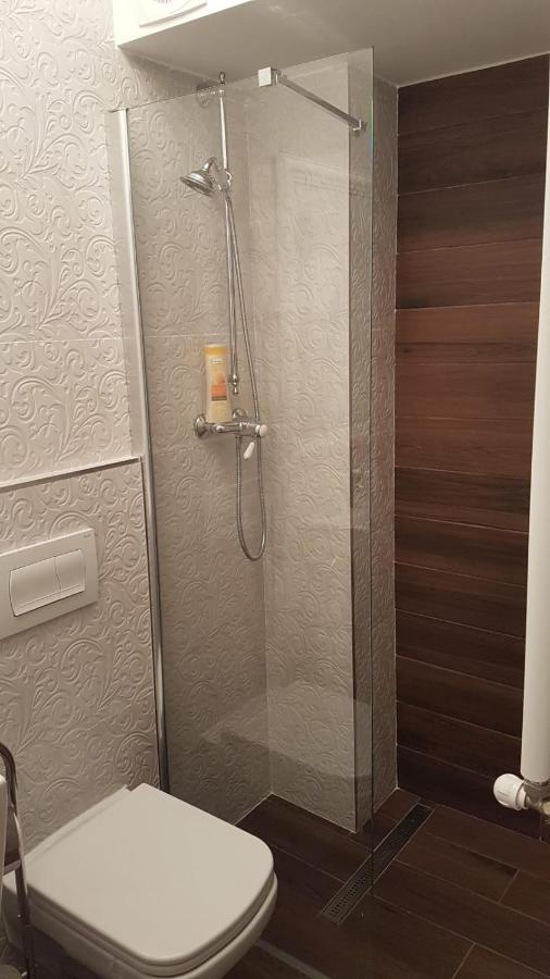 Apartmentsbnb828 Braşov Exteriör bild
